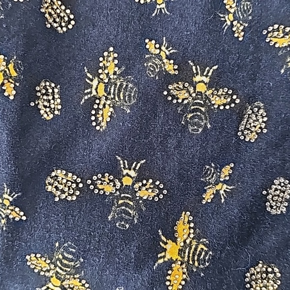 Alice + Olivia Rylyn Embellished T-Shirt - Picture 8 of 10